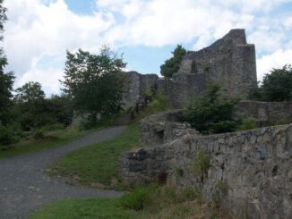 Burg Löwenburg, Siebengebirge